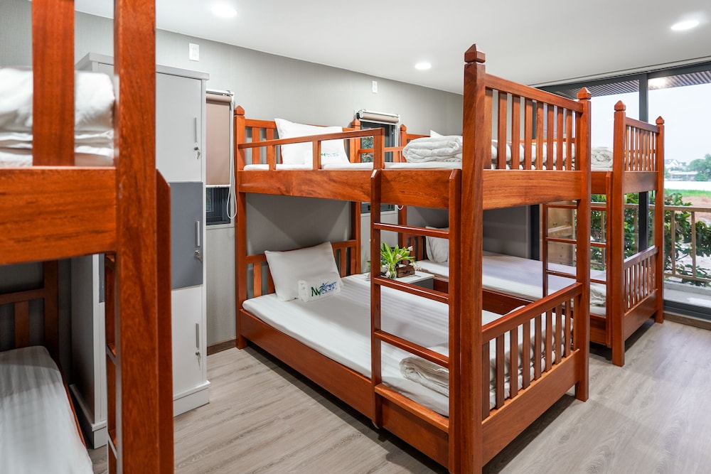 Shared Dormitory, Men only photo 1