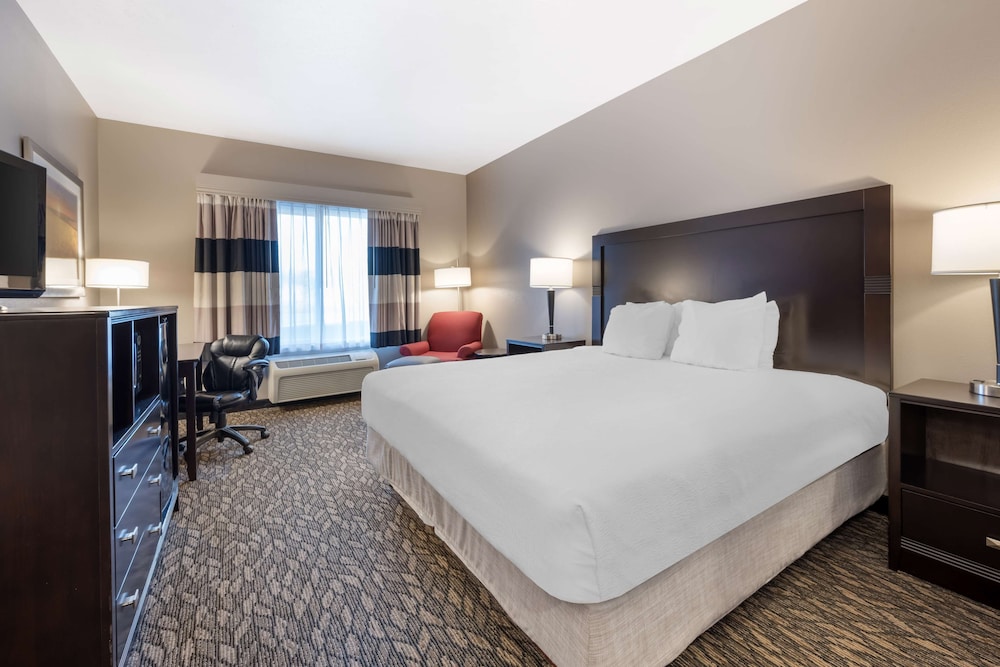 Suite, 1 King Bed, Non Smoking