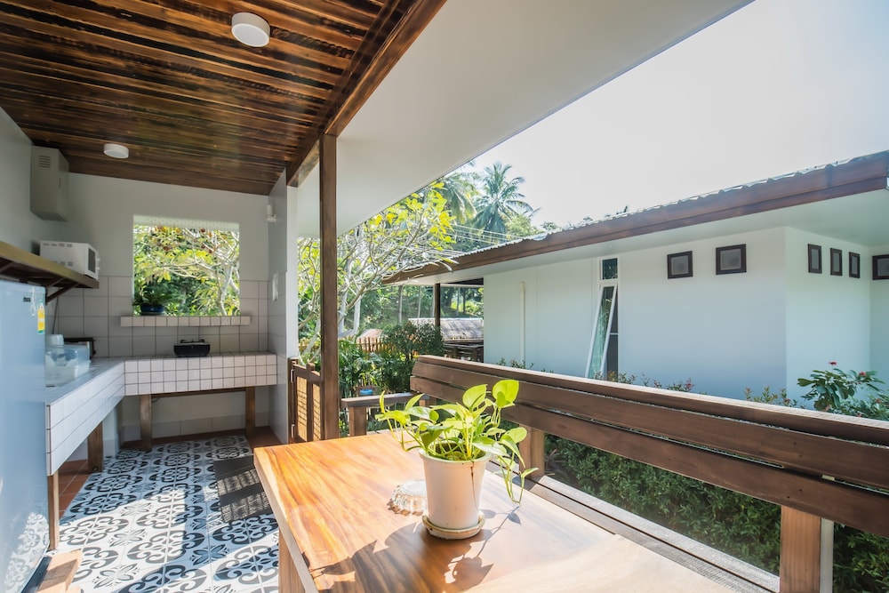 Superior Villa, Garden View photo 2
