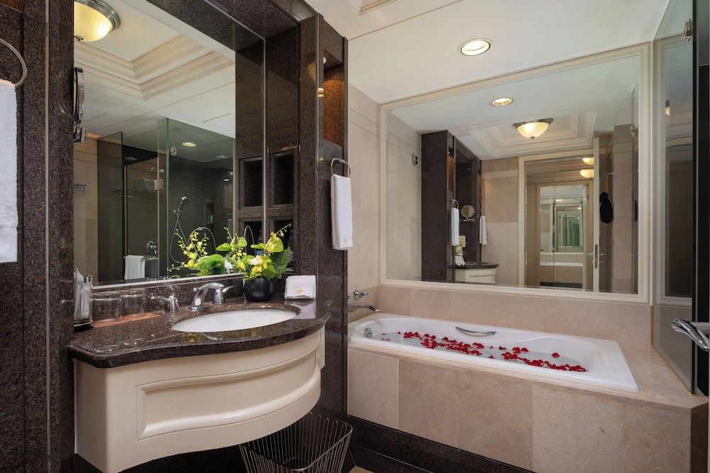 Executive Double Room, 1 King Bed - Photo 3