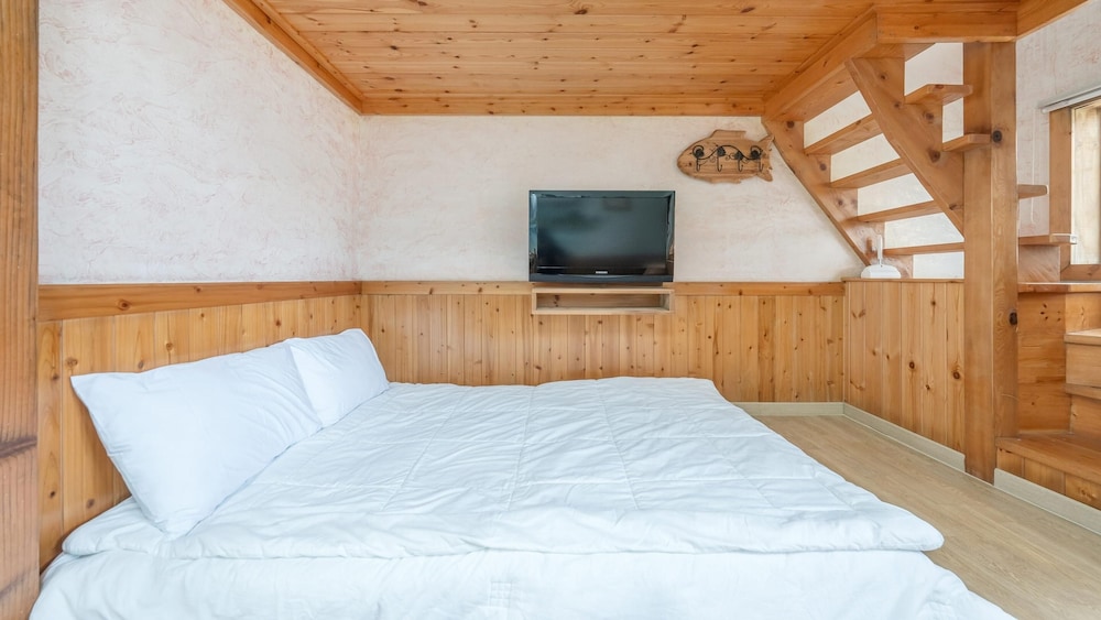 Basic Room, 1 Bedroom (Sanghai) - Photo 4