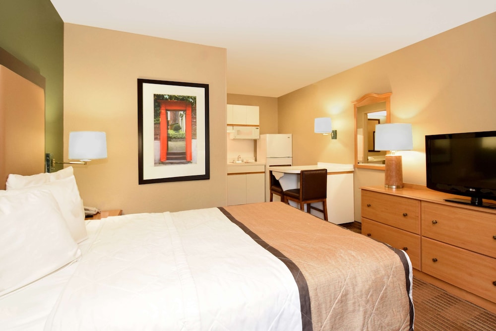 Studio, 1 Queen Bed, Non Smoking - Photo 2