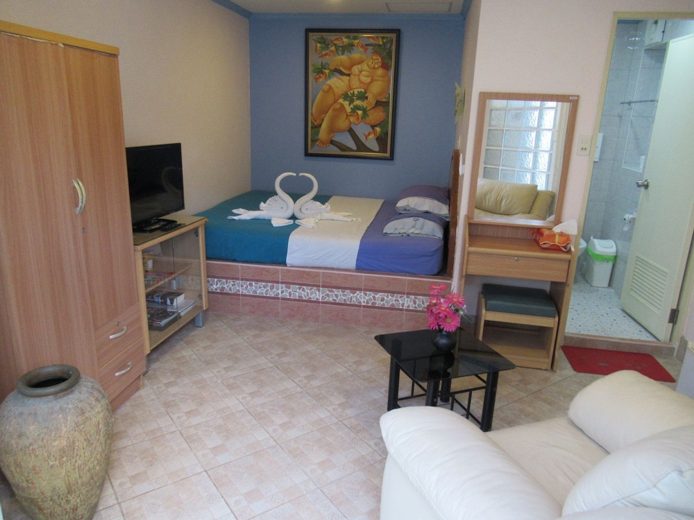 Economy Room photo 1