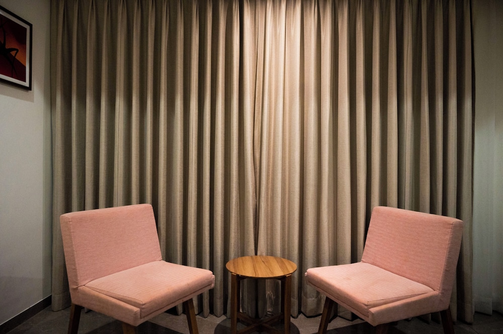 Comfort Room, 1 Bedroom photo 3
