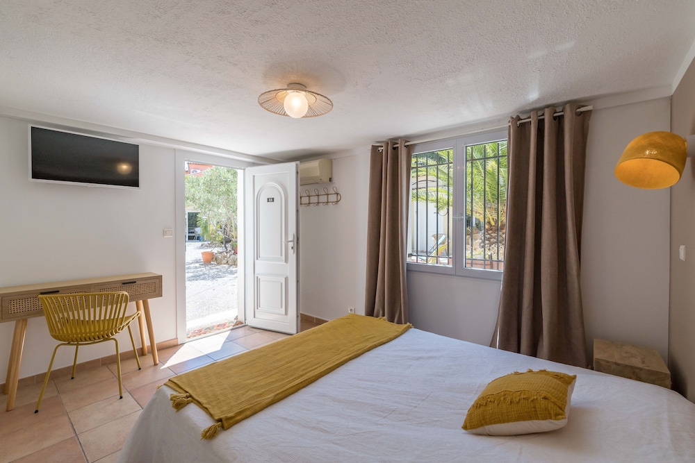 Double Room, Garden View