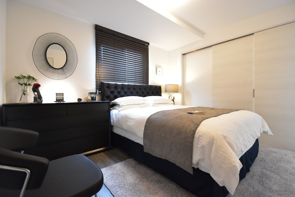 Room (Type C, 1001)