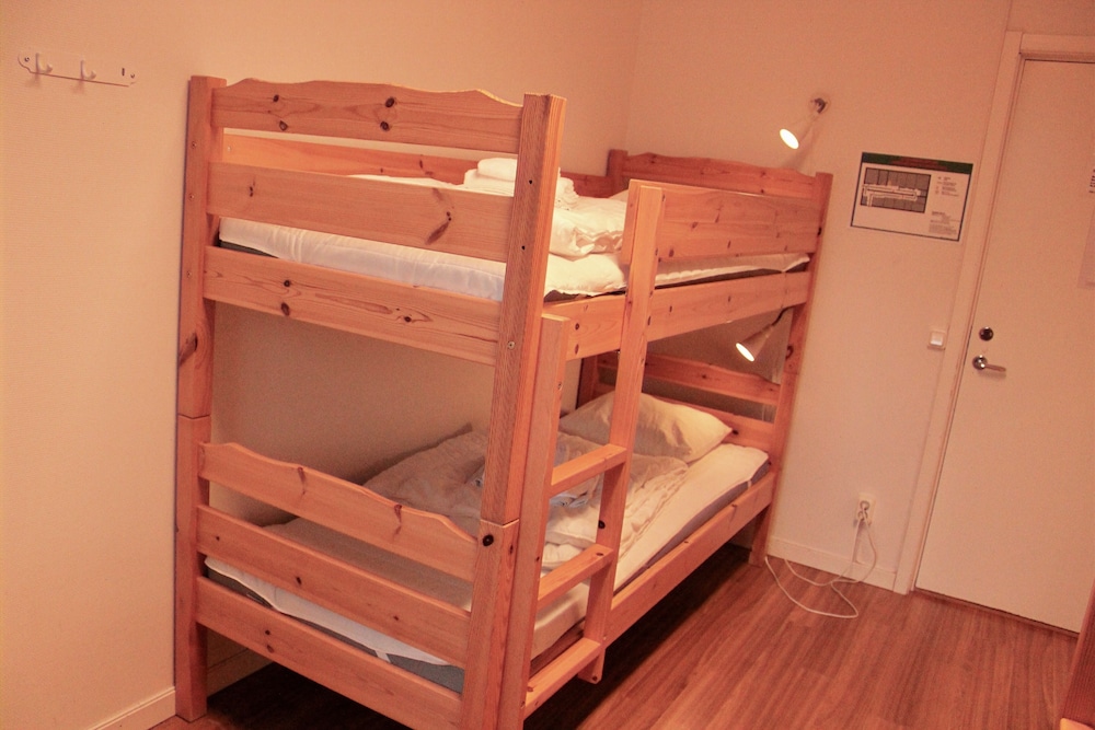 Economy Quadruple Room photo 3