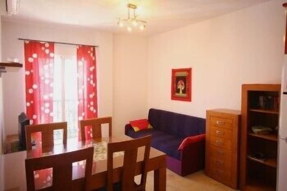 Apartment A photo 3