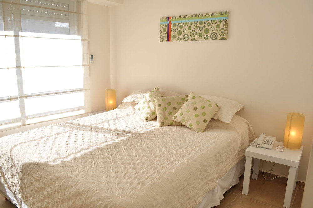 Traditional Apartment, 1 Bedroom, Kitchen, City View