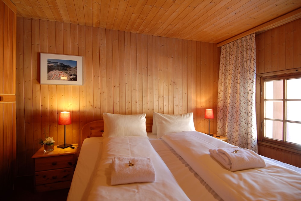 Double Room, Shared Bathroom photo 1