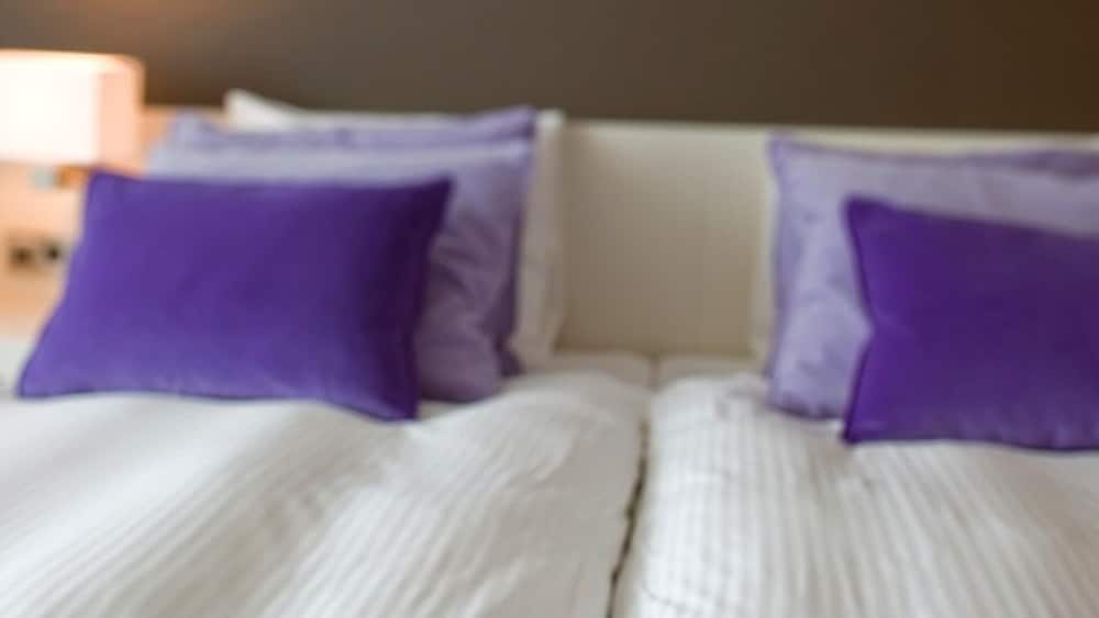 Comfort twin room with bathtub photo 3