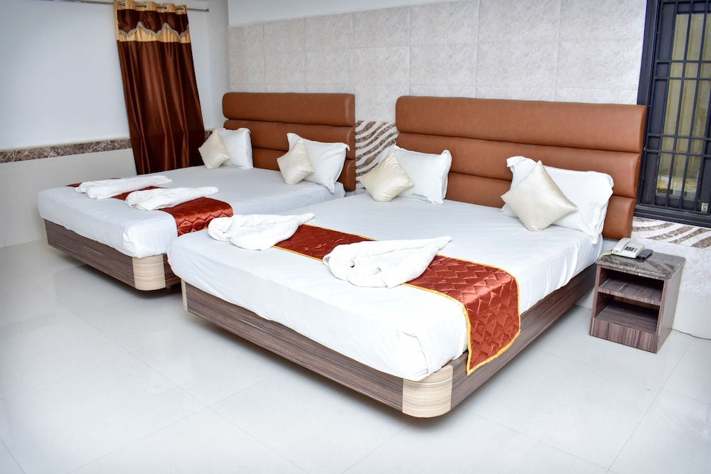 Premium Quadruple Room