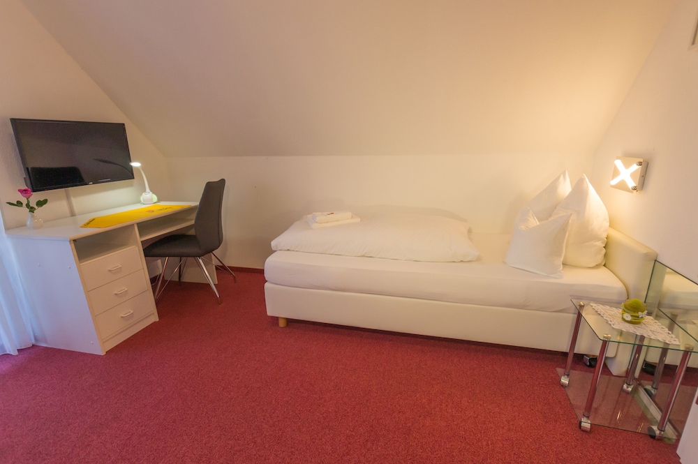 Single Room photo 1