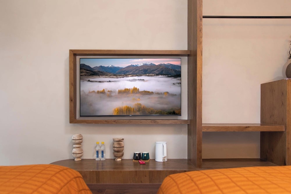 Superior Twin Room, Courtyard View