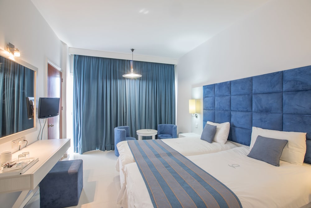 Comfort Double or Twin Room, 1 Bedroom, Balcony, Garden View
