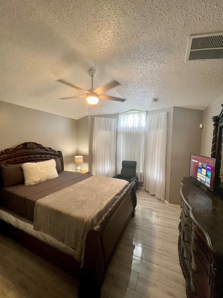 Grand Family Superior 4BD House Near Disney Parks, Bilde 12
