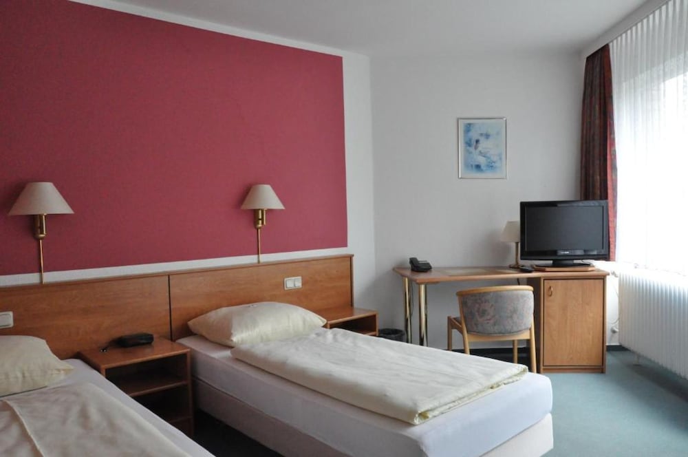 Single Room photo 3