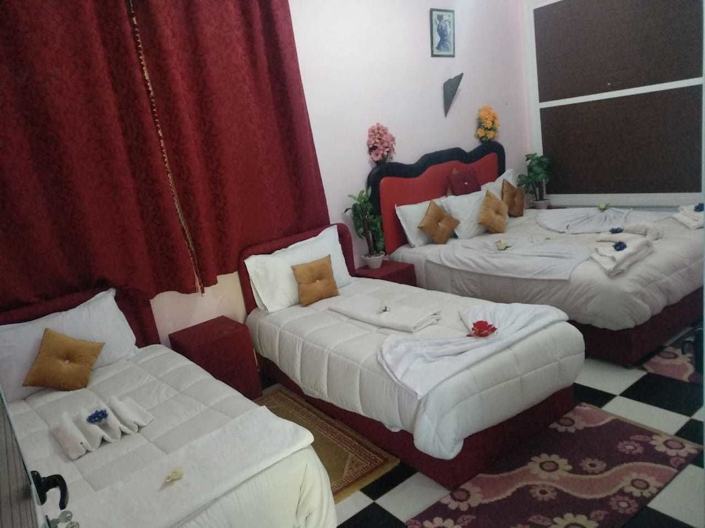 Basic Triple Room