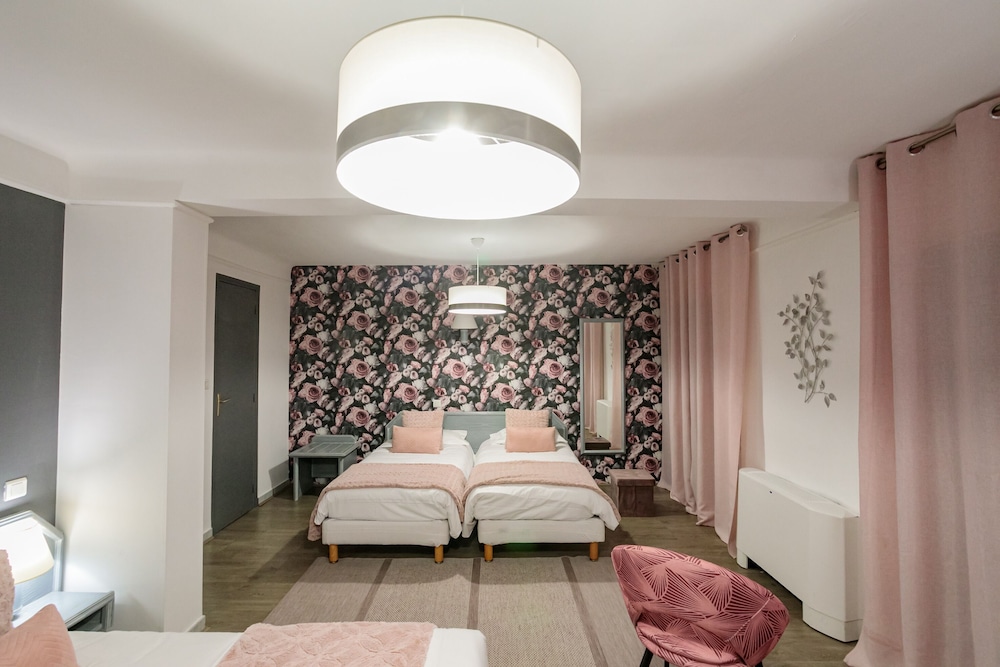 Comfort Quadruple Room - Photo 2