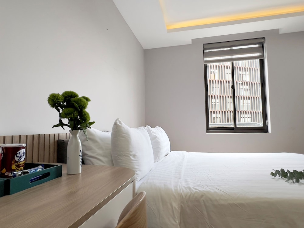 Executive Double Room, City View - Photo 5