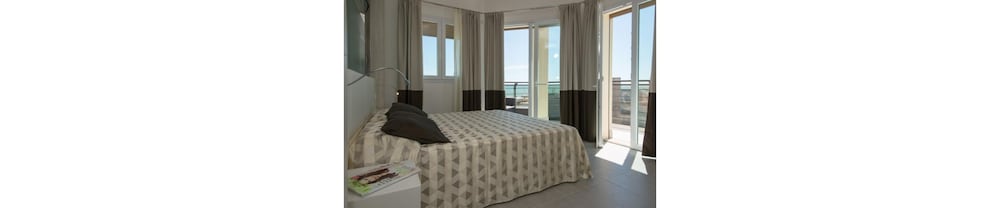 Executive Suite (Junior) photo 3