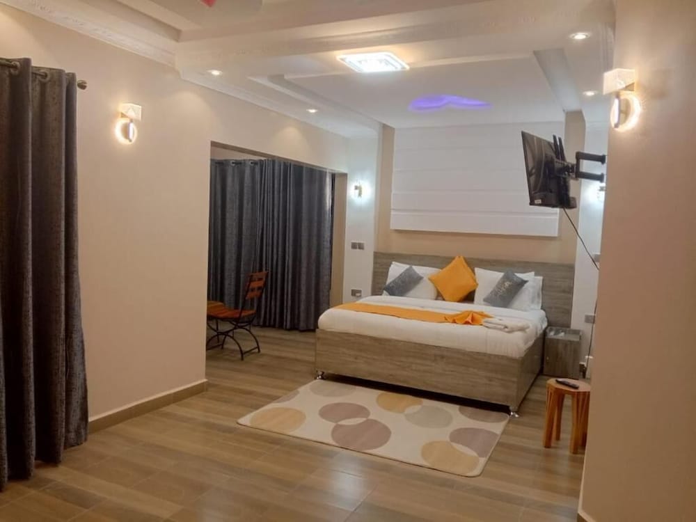Deluxe Double Room, Garden View