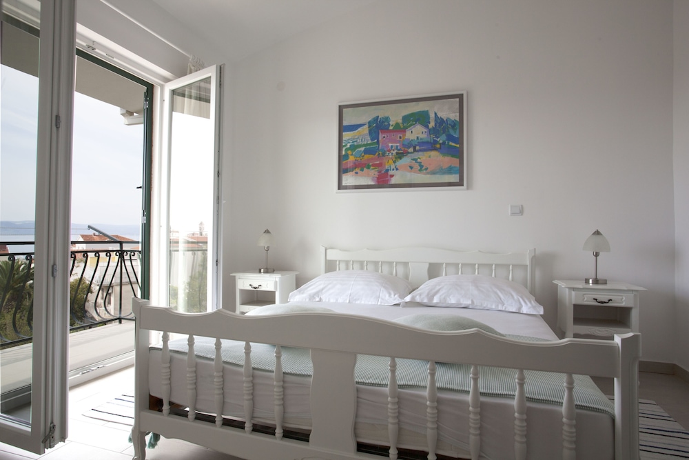 Apartment, Sea View