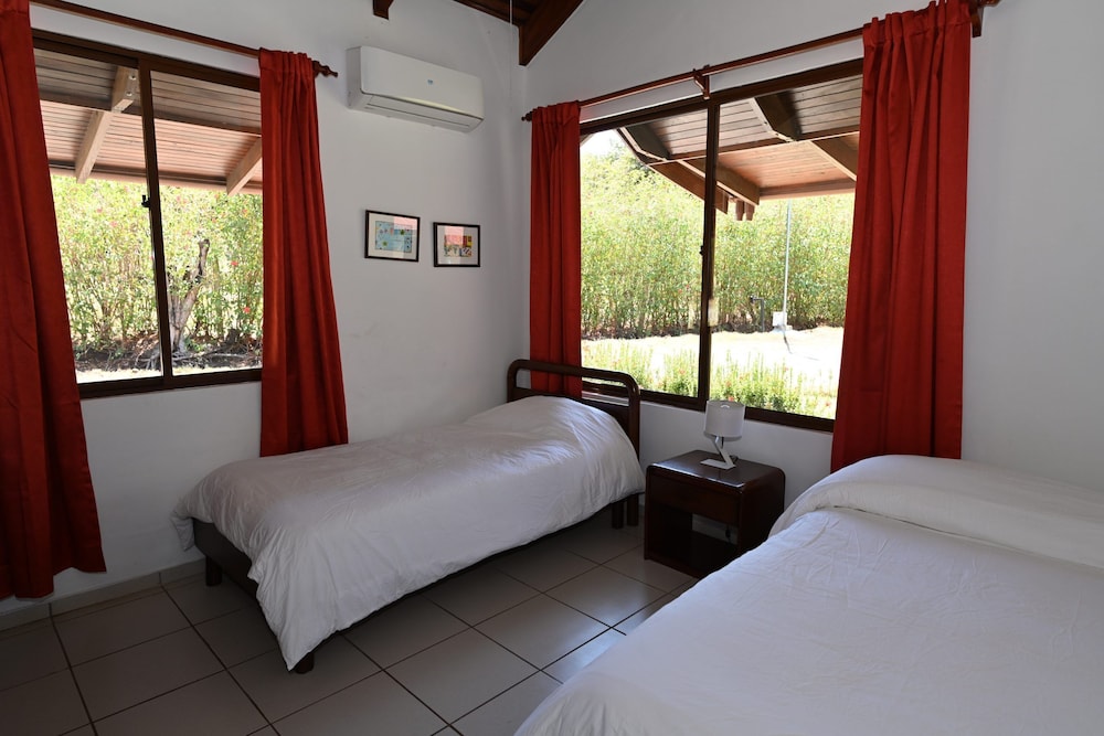 Family Villa, 4 Bedrooms, Garden View photo 3