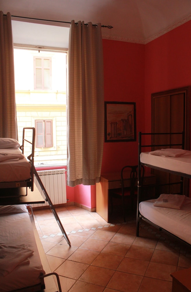 Quadruple Room photo 2