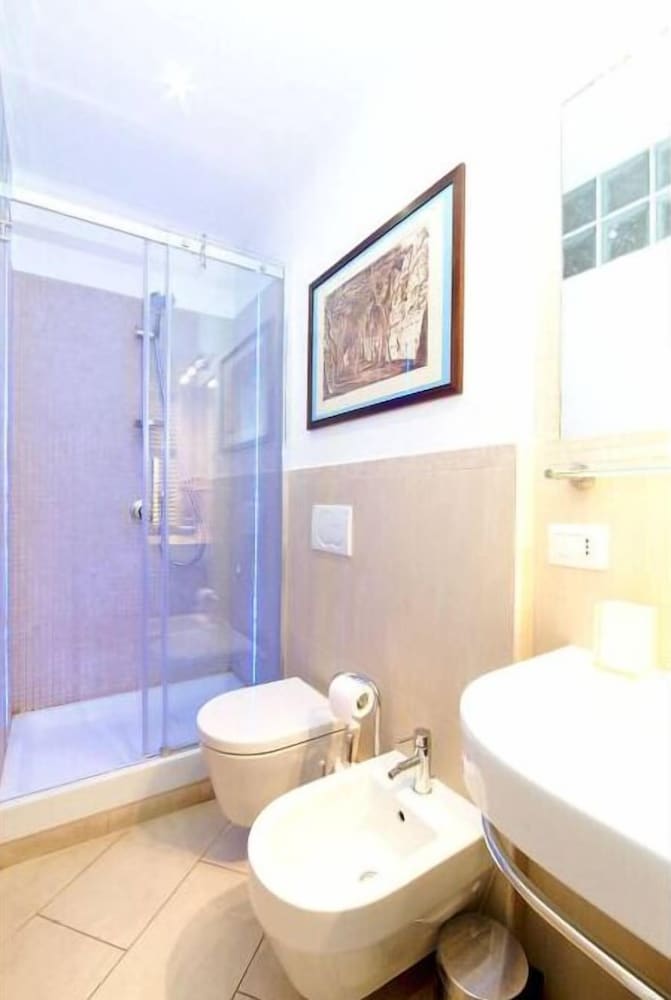 Double or Twin Room photo 3