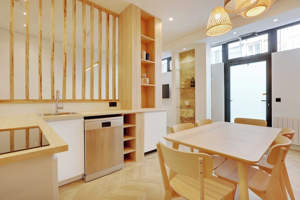 Apartment photo 3