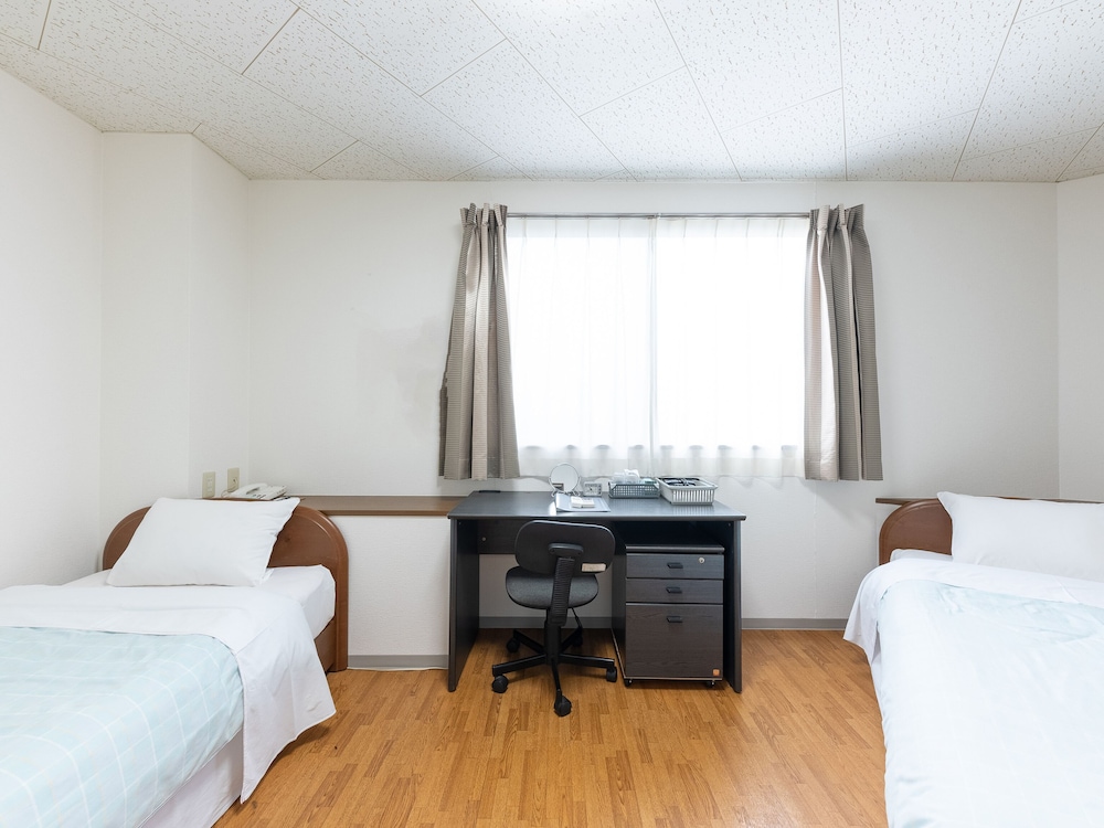 Twin Room, Smoking - Photo 9