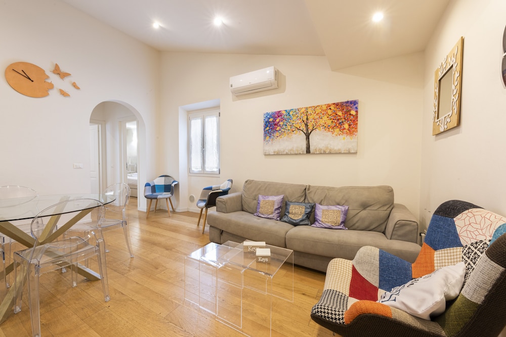 Design Apartment, City View