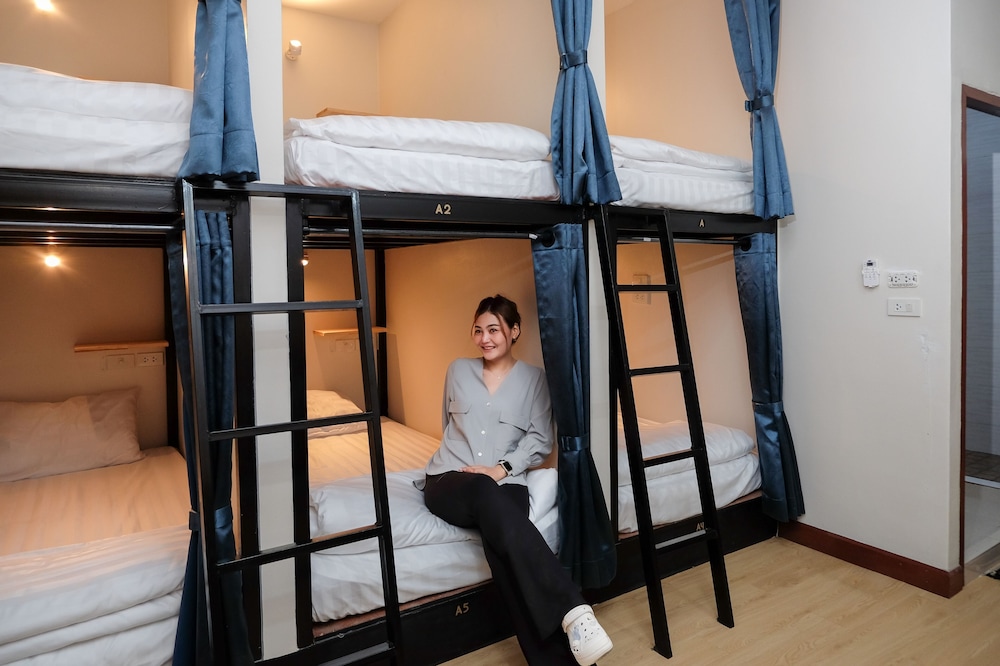 Comfort Shared Dormitory, Men only, Non Smoking, Allergy Friendly photo 2