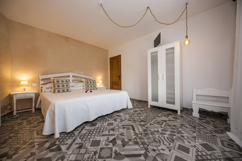 Habitación Doble Estándar con Baño (Salaia)