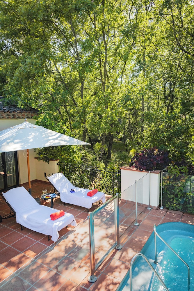 Villa Esterel avec jacuzzi Villa Esterel avec jacuzzi