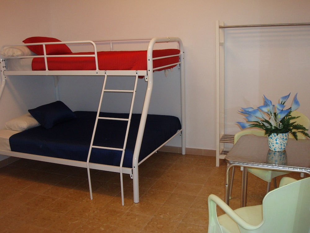 Standard Shared Dormitory photo 3