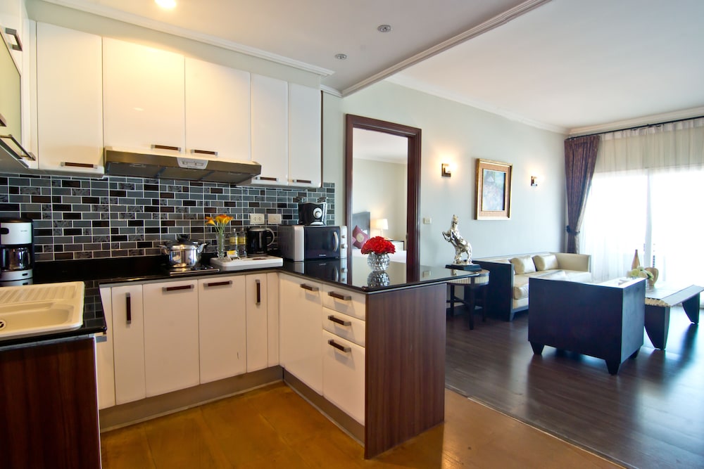 Deluxe Suite, 2 Bedrooms - Photo 6