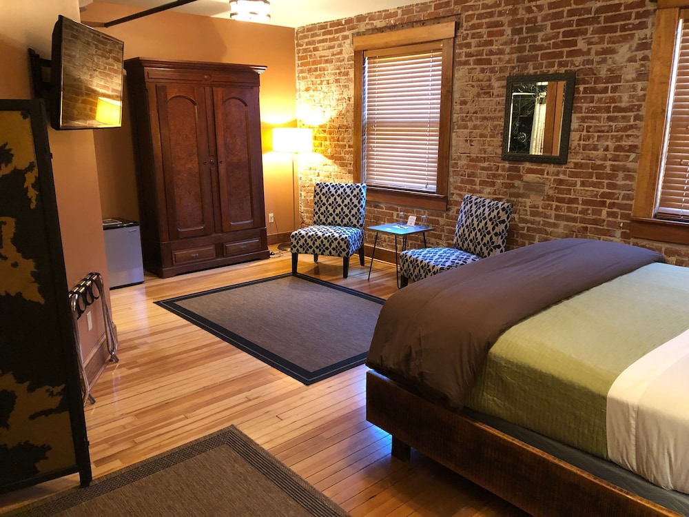Double Room, Ensuite (Room 26)