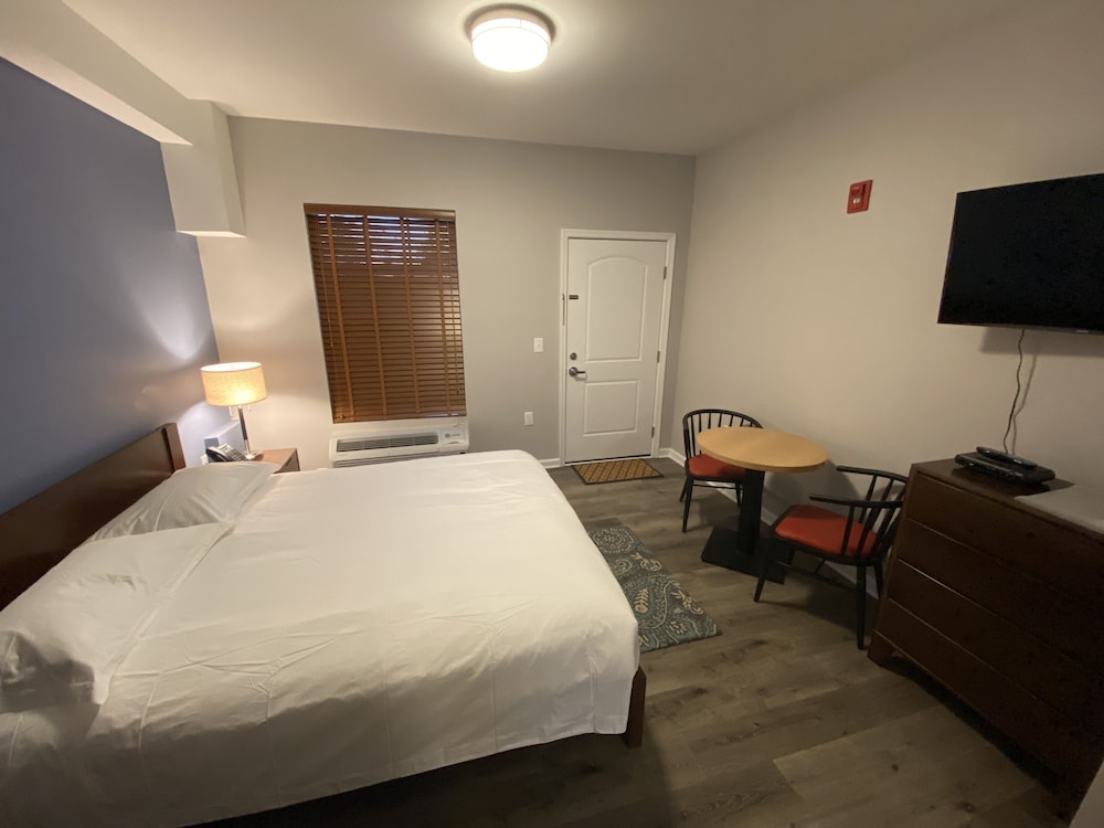Studio Suite photo 1