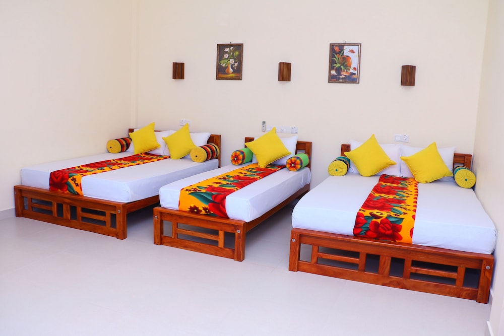 Deluxe Family Room With Garden View