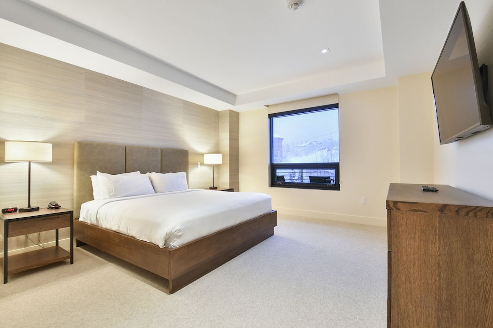 Room, 2 Bedrooms (Residence) - Photo 4