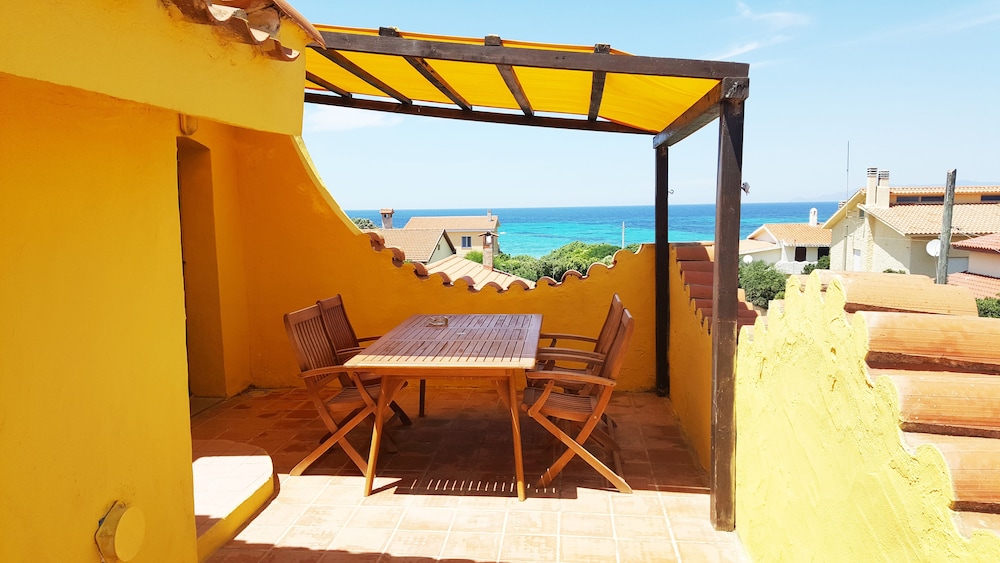 Panoramic Condo, 2 Bedrooms, Sea View, Beachfront photo 2