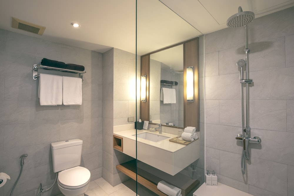 Deluxe Room - Photo 8