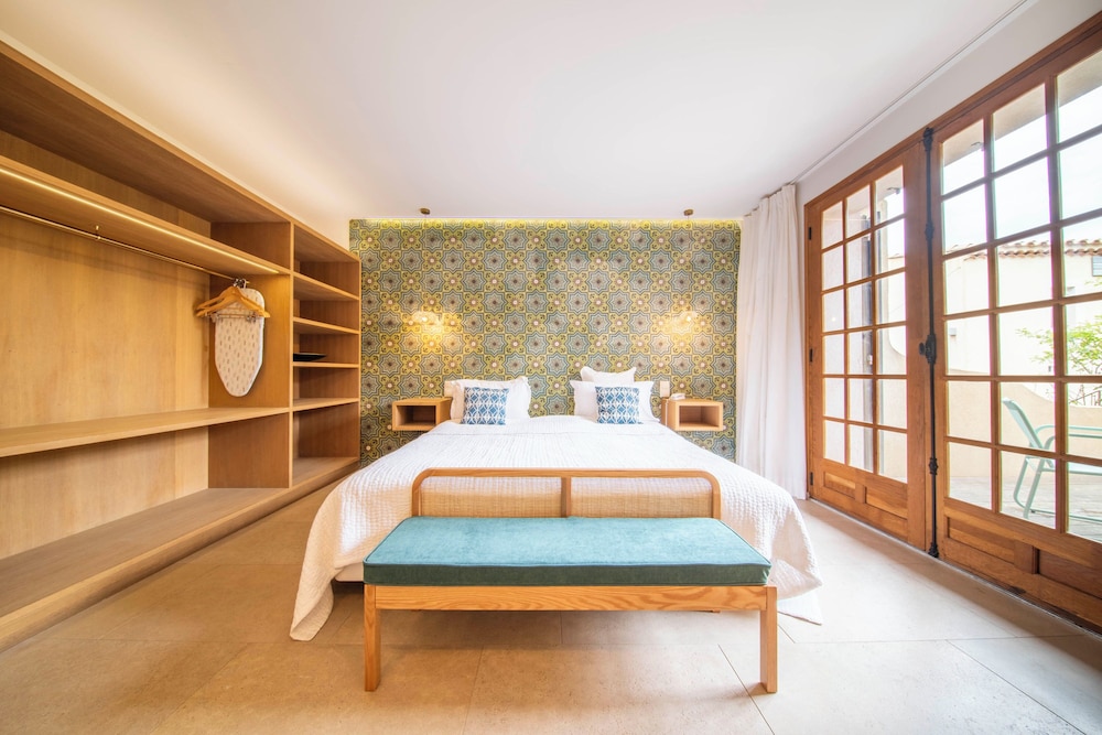 Deluxe Double Room, 1 Queen Bed, Terrace - Photo 4