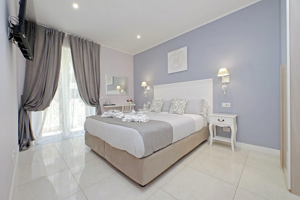 Superior Room, City View