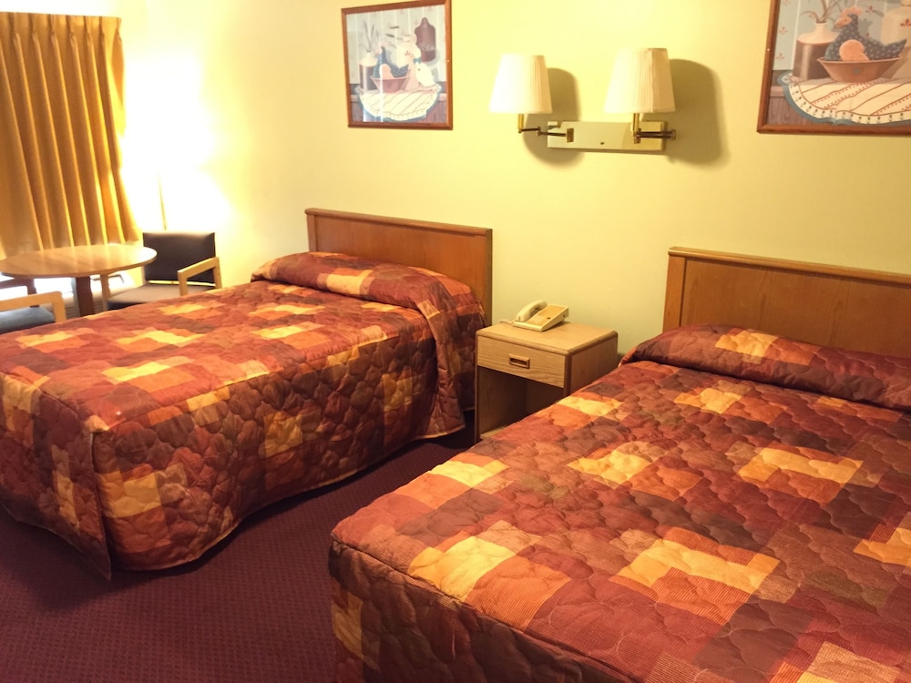 Double Room, 2 Double Beds, Non Smoking photo 1