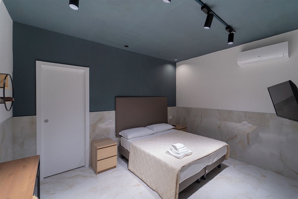 Junior Studio Suite, City View, Annex Building