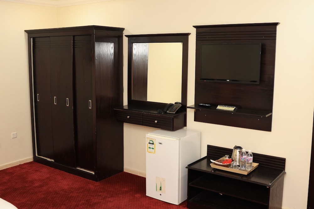 Suite, 2 Bedrooms photo 2