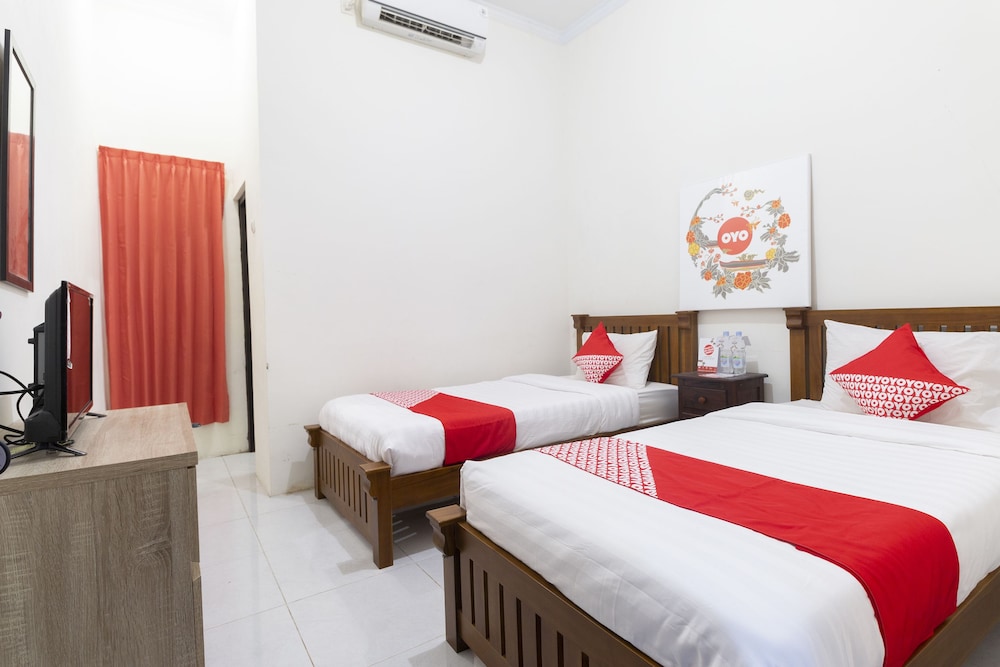 Standard Twin Room, 2 Twin Beds - Photo 1